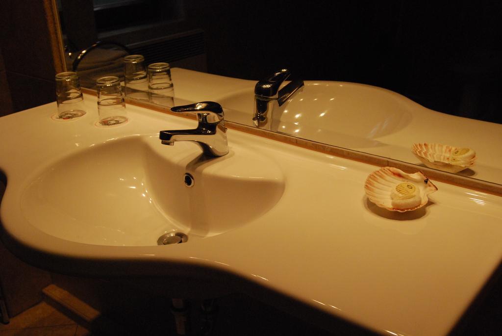 Boroka Apartmanhazak - Oereghaz แวแลม ห้อง รูปภาพ